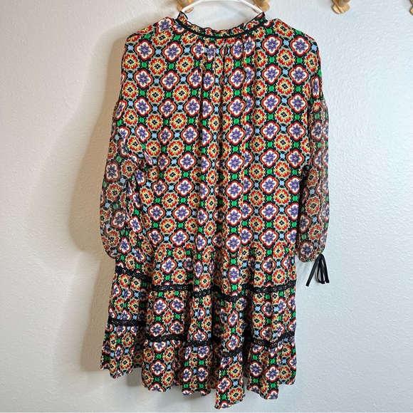 Alice + Olivia Arnette Medallion Print Tunic Dress - Picture 8 of 11